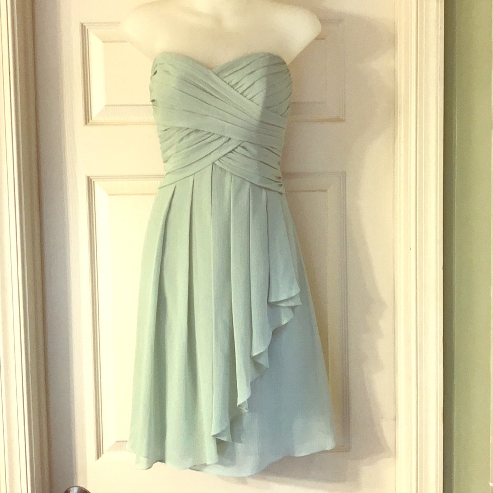David’s Bridal strapless dress
